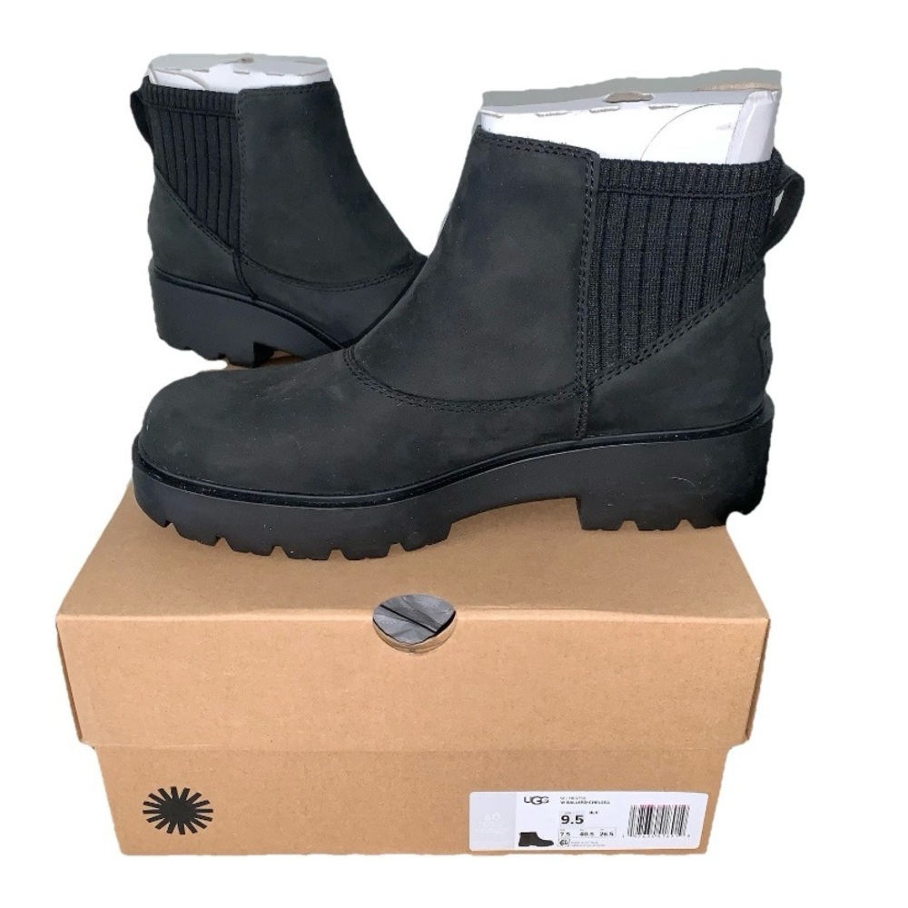 UGG Ballard Chelsea Ankle Boots 9.5 Black NWT 🔥